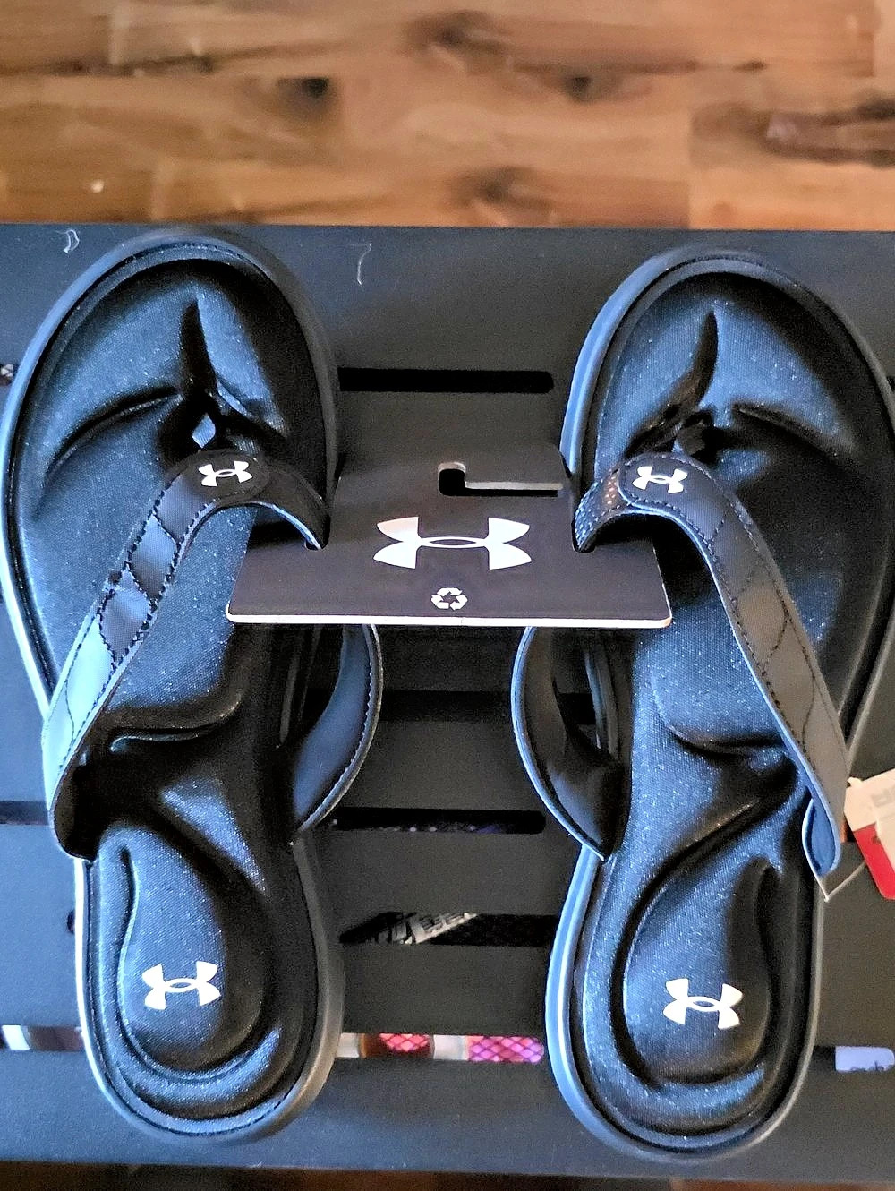 Under Armour Marbella VII T Black Slides US 10 NWT